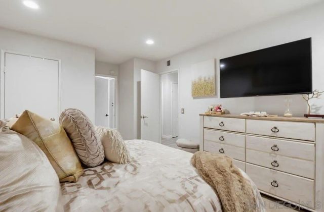 22232 S Vermont Ave 104D, Torrence, CA 90502