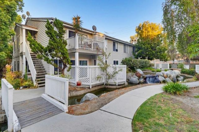 22232 S Vermont Ave 104D, Torrence, CA 90502