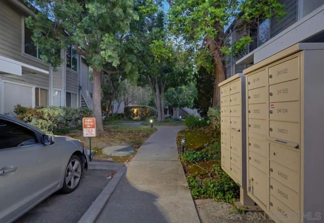 22232 S Vermont Ave 104D, Torrence, CA 90502