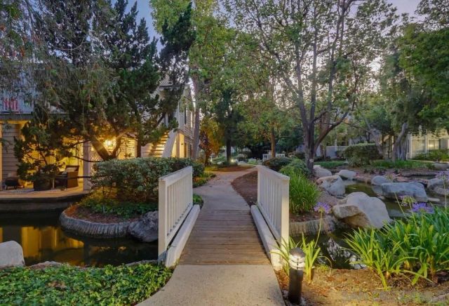 22232 S Vermont Ave 104D, Torrence, CA 90502