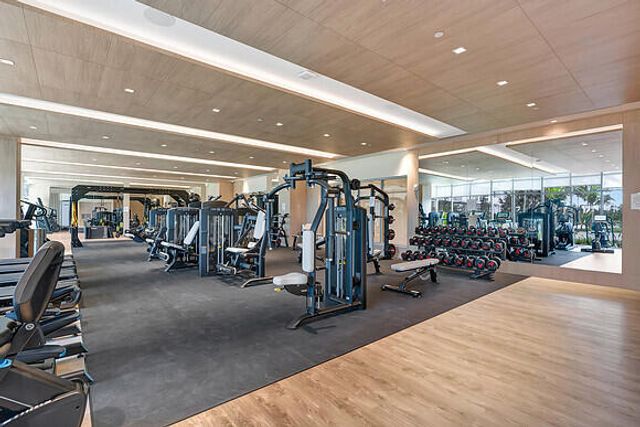 220 Lake Shore Drive 2105, Lake Park, FL 33403