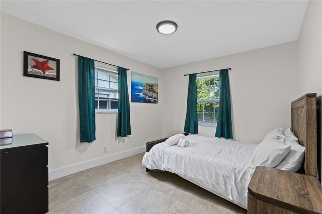 6822 S WALL STREET, Tampa, FL 33616