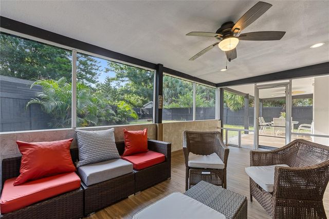 6822 S WALL STREET, Tampa, FL 33616