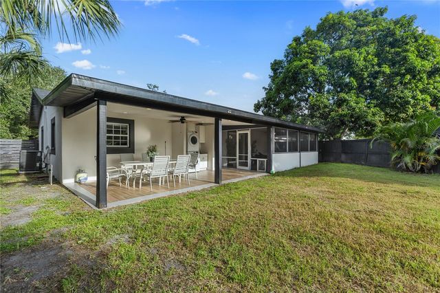 6822 S WALL STREET, Tampa, FL 33616