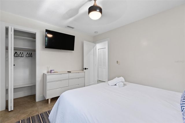 6822 S WALL STREET, Tampa, FL 33616