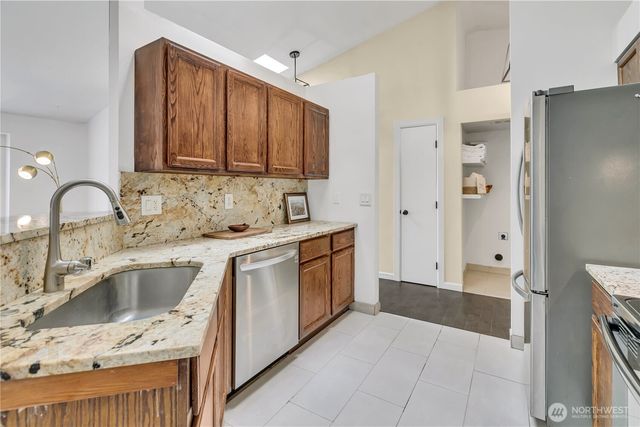 8418 201st Street E, Spanaway, WA 98387