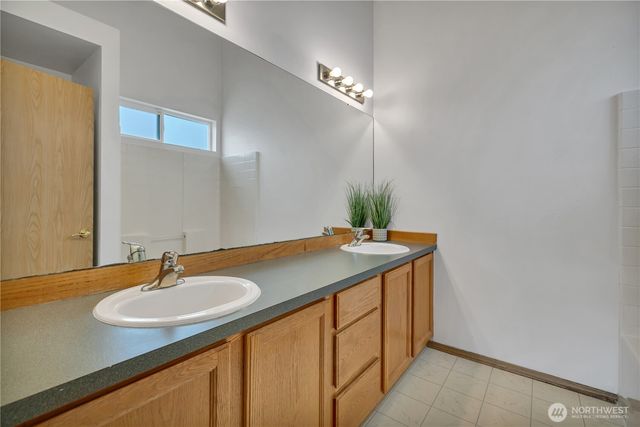 8418 201st Street E, Spanaway, WA 98387