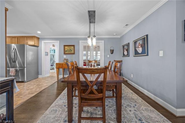 607 Rockspring Road, High Point, NC 27262