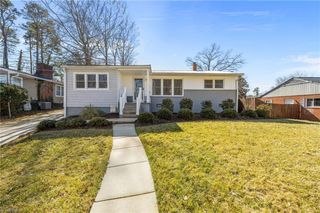 607 Rockspring Road, High Point, NC 27262