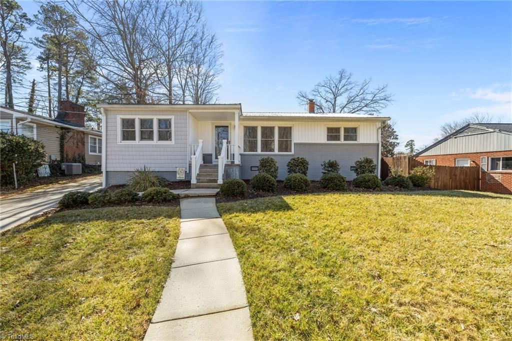 607 Rockspring Road, High Point, NC 27262