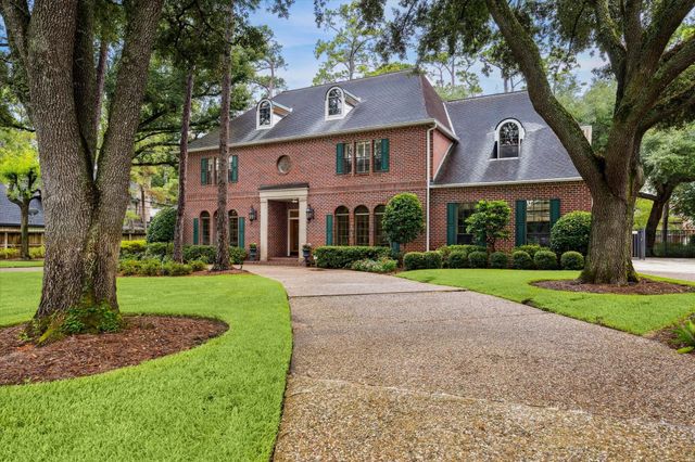 345 Knipp Road, Bunker Hill Village, TX 77024