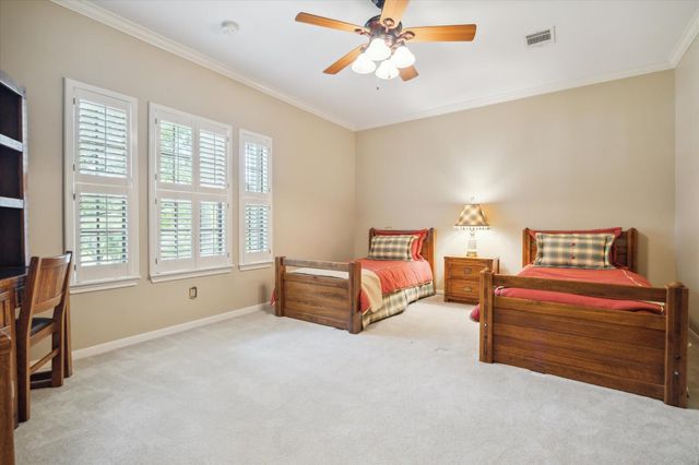 345 Knipp Road, Bunker Hill Village, TX 77024