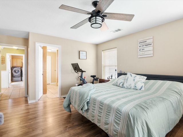 109 Pioneer Court, Waxahachie, TX 75167