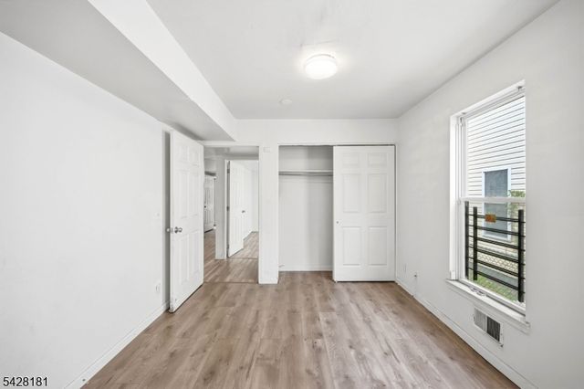 24 Johnson Ave, Newark City, NJ 07108