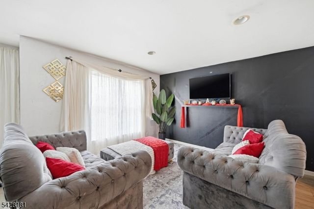 24 Johnson Ave, Newark City, NJ 07108