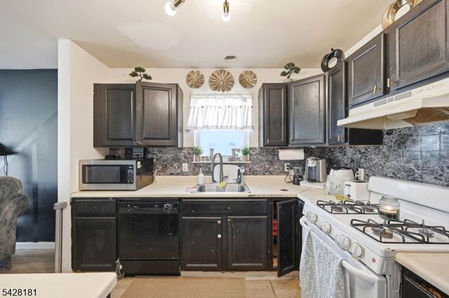 24 Johnson Ave, Newark City, NJ 07108