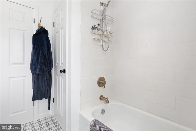 1648 TROUT RUN RD, Wardensville, WV 26851