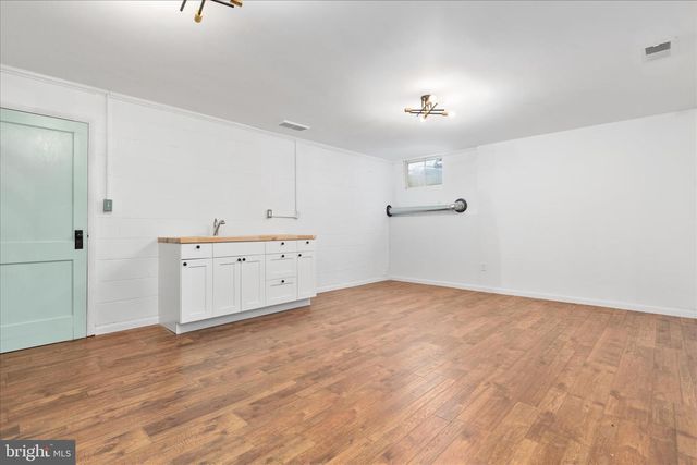 1648 TROUT RUN RD, Wardensville, WV 26851