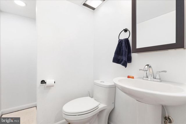 1648 TROUT RUN RD, Wardensville, WV 26851