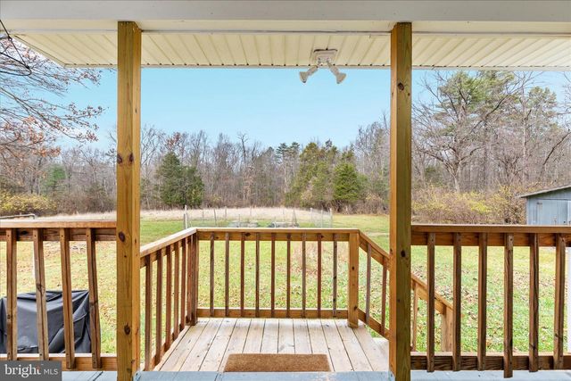 1648 TROUT RUN RD, Wardensville, WV 26851