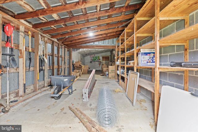 1648 TROUT RUN RD, Wardensville, WV 26851