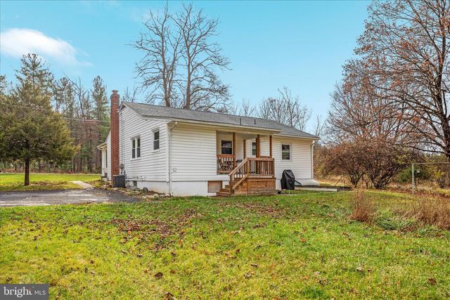 1648 TROUT RUN RD, Wardensville, WV 26851