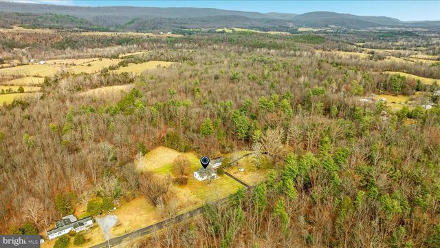 1648 TROUT RUN RD, Wardensville, WV 26851