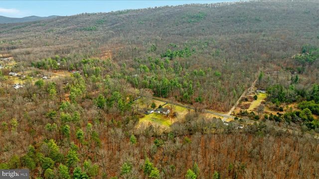1648 TROUT RUN RD, Wardensville, WV 26851