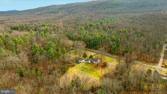 1648 TROUT RUN RD, Wardensville, WV 26851