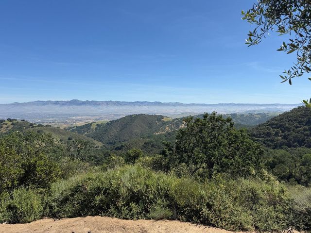 6425 San Juan Canyon Road, San Juan Bautista, CA 95045