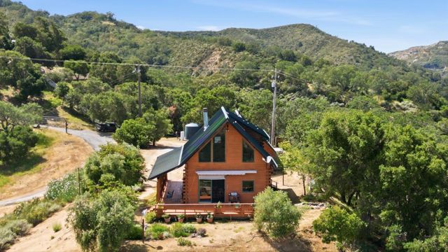 6425 San Juan Canyon Road, San Juan Bautista, CA 95045