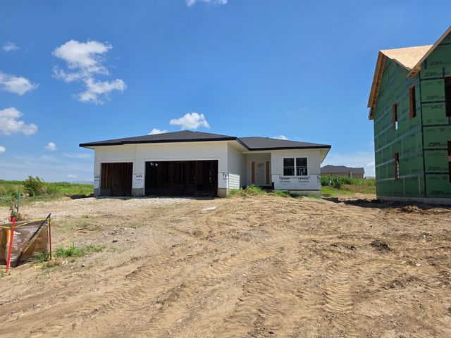 8487 Longmeadow Lane, West Des Moines, IA 50266