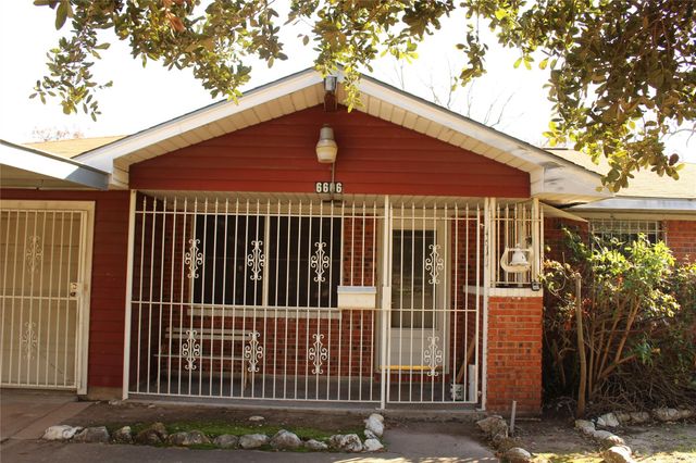 6606 Muckelroy Street, Houston, TX 77076
