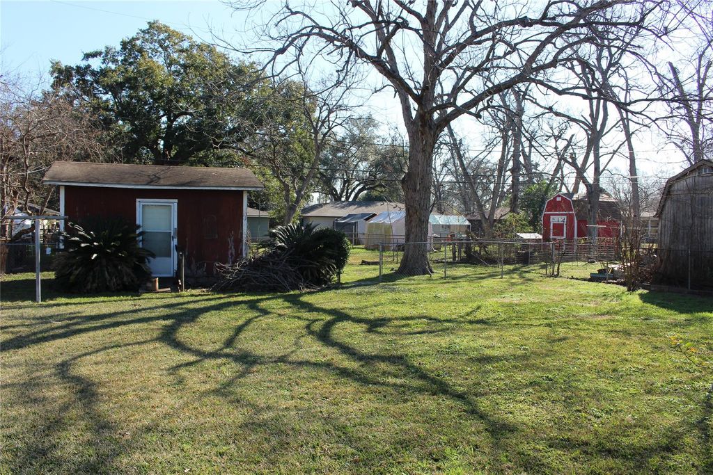 6606 Muckelroy Street, Houston, TX 77076