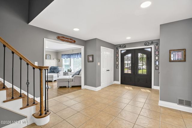 45 S Foxcroft Drive, Manalapan, NJ 07726