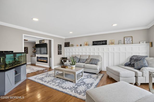 45 S Foxcroft Drive, Manalapan, NJ 07726