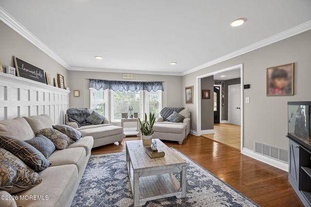 45 S Foxcroft Drive, Manalapan, NJ 07726