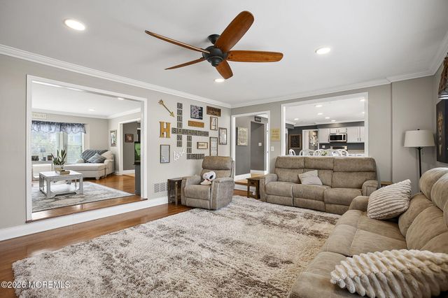 45 S Foxcroft Drive, Manalapan, NJ 07726