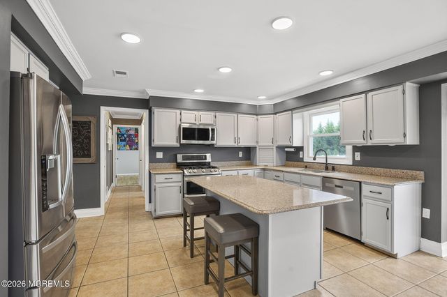 45 S Foxcroft Drive, Manalapan, NJ 07726