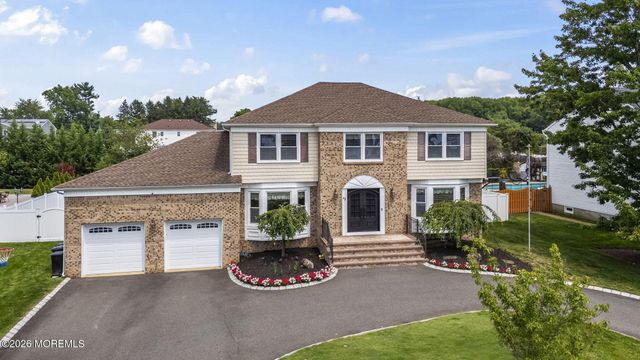 45 S Foxcroft Drive, Manalapan, NJ 07726