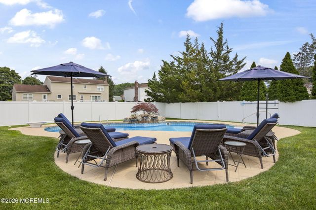 45 S Foxcroft Drive, Manalapan, NJ 07726