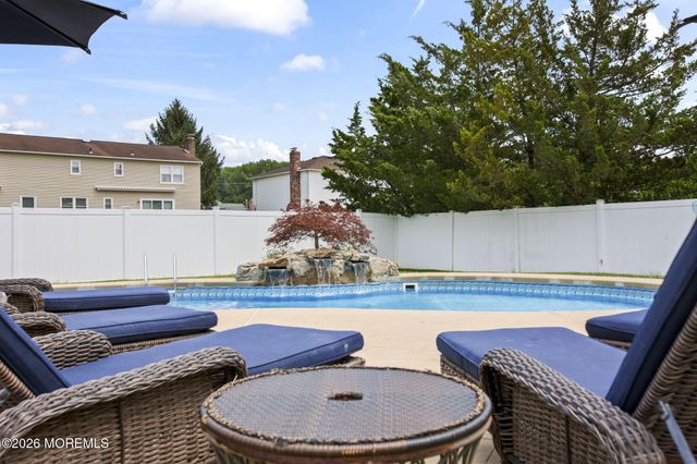 45 S Foxcroft Drive, Manalapan, NJ 07726