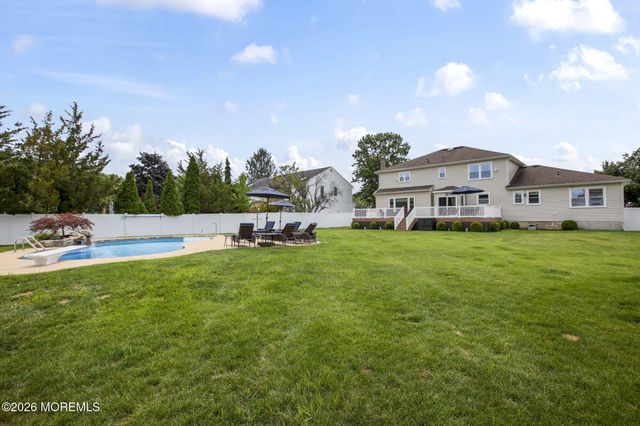 45 S Foxcroft Drive, Manalapan, NJ 07726