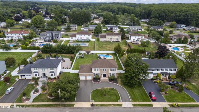 45 S Foxcroft Drive, Manalapan, NJ 07726