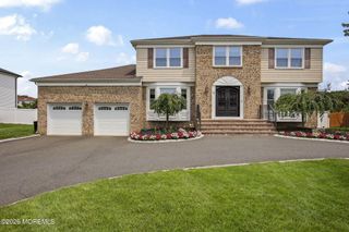 45 S Foxcroft Drive, Manalapan, NJ 07726