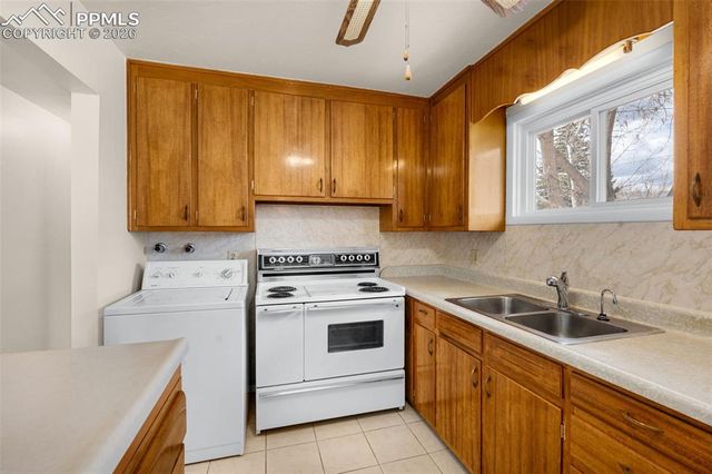 3406 N Institute Street, Colorado Springs, CO 80907