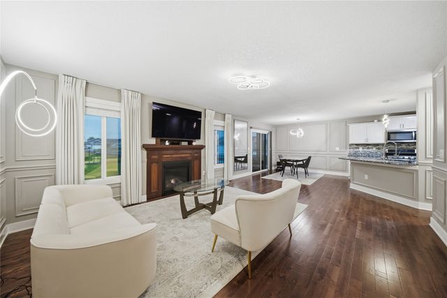 238 NE Avondale Court, Ankeny, IA 50021