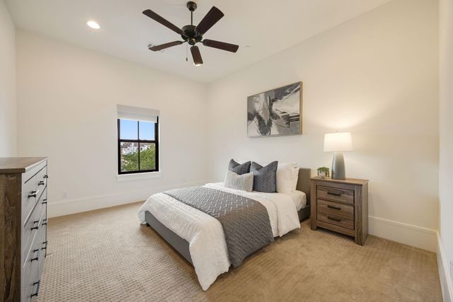 4501 Valerie Street, Bellaire, TX 77401