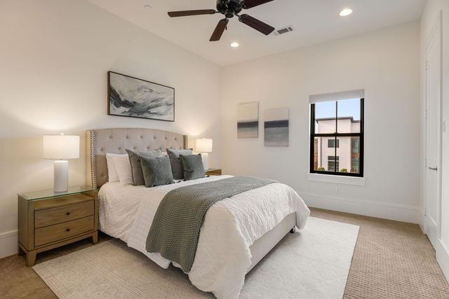 4501 Valerie Street, Bellaire, TX 77401