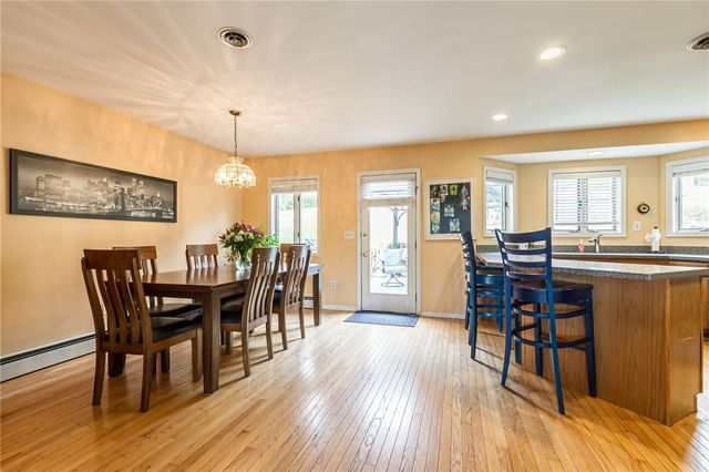 4 Old Meadow Court, Livonia, NY 14487